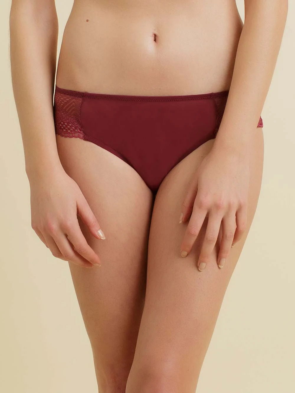 Petite Lingerie, Ellie Panty